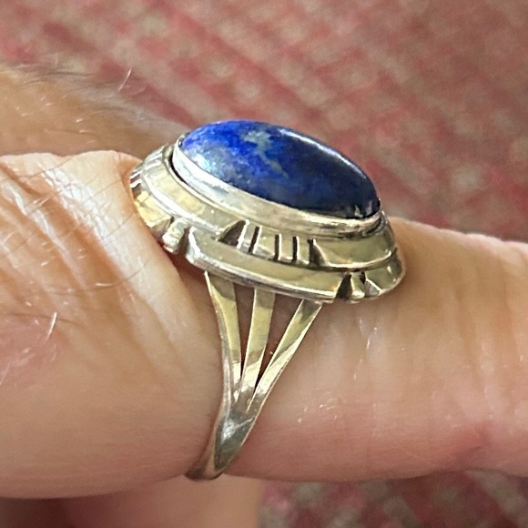Blue Lapis Native American Sterling Silver Ring ~ Size 7.5~Artisan stamped “B” - Picture 2 of 5